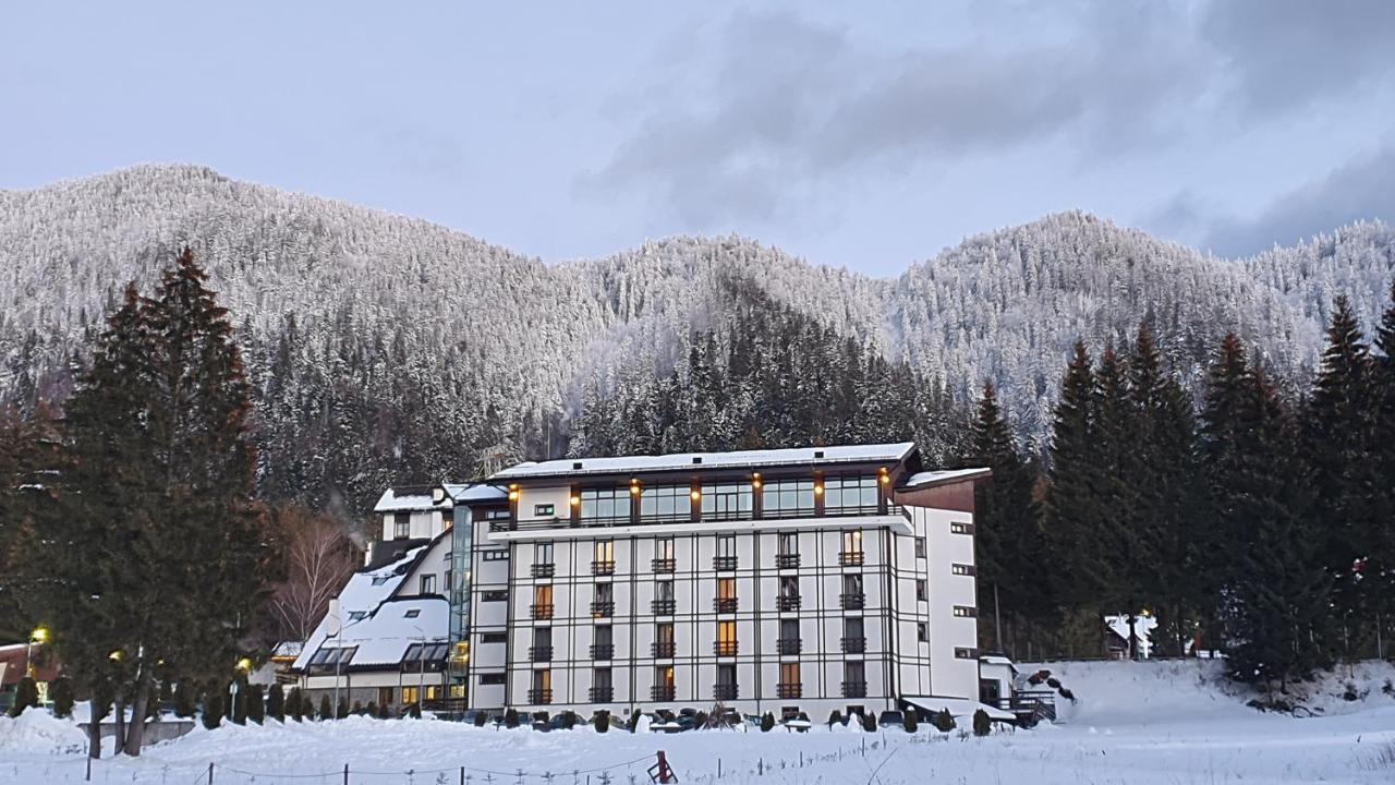 Hotel Escalade Poiana Brasov Buitenkant foto