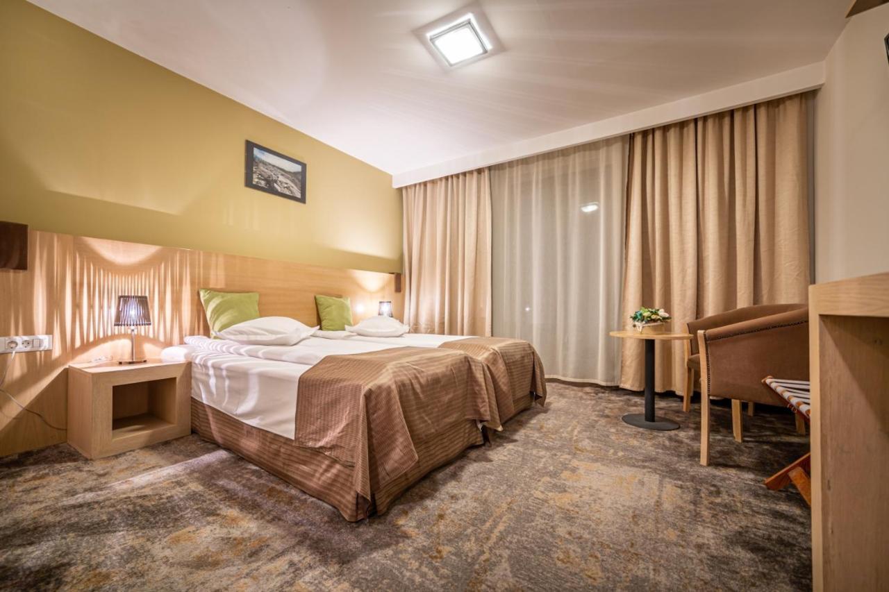 Hotel Escalade Poiana Brasov Buitenkant foto